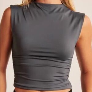 Sleek Seamless Fabric Ruched Mockneck Top